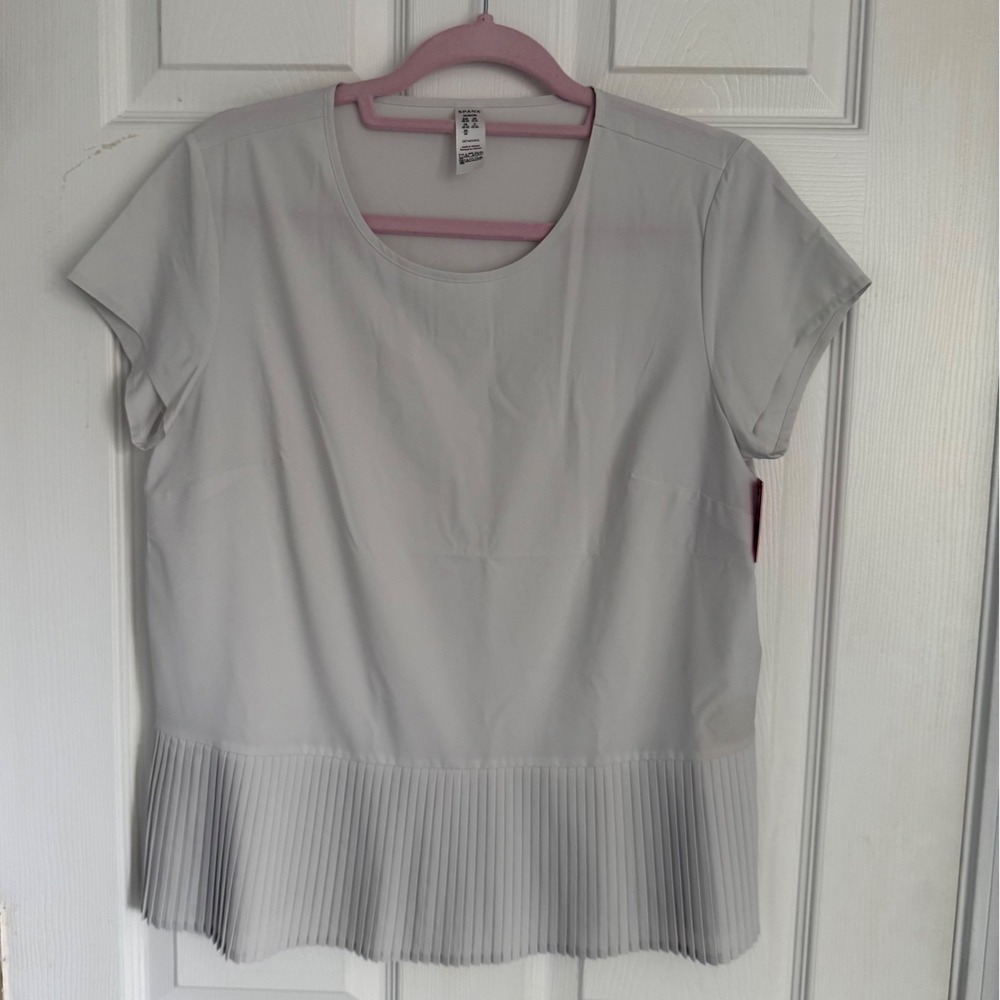 Spanx Yes Pleats Tee White Cloud Short Sleeve Top Med Elevated Athleisure